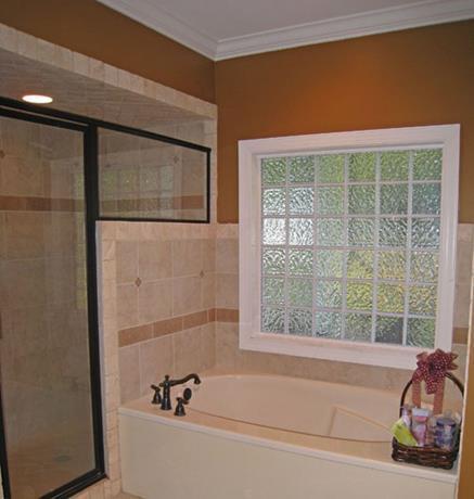 2314-MasterBath1