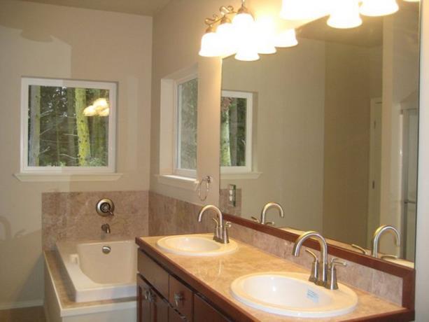 HPP 15799 master bath