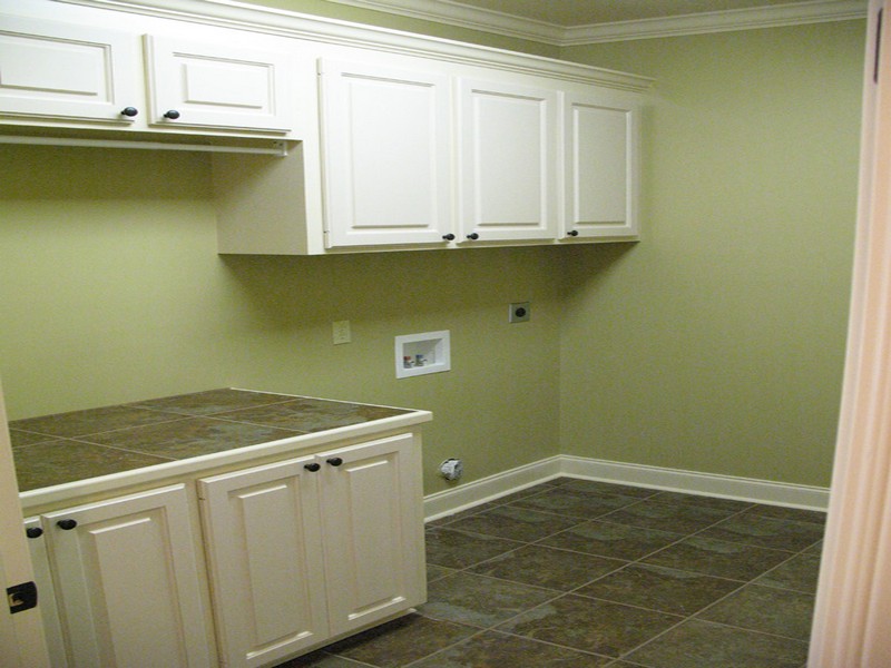 HPP-23942 house plan utility room photo